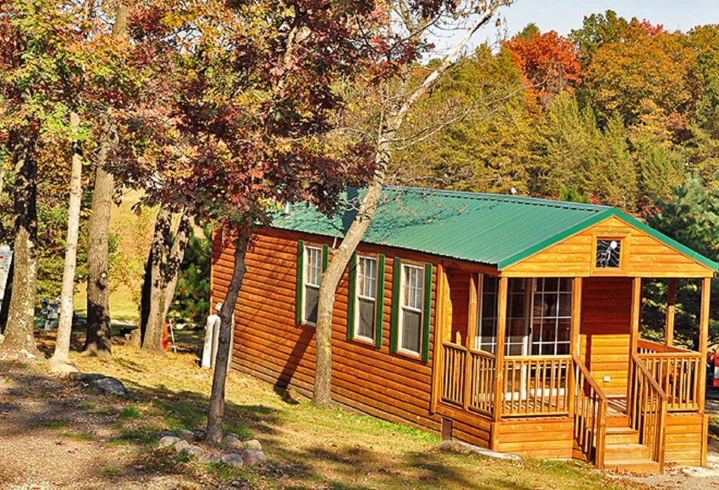 Arrowhead Camping Resort Deluxe Cabin 4 Douglas Center Ngoại thất bức ảnh